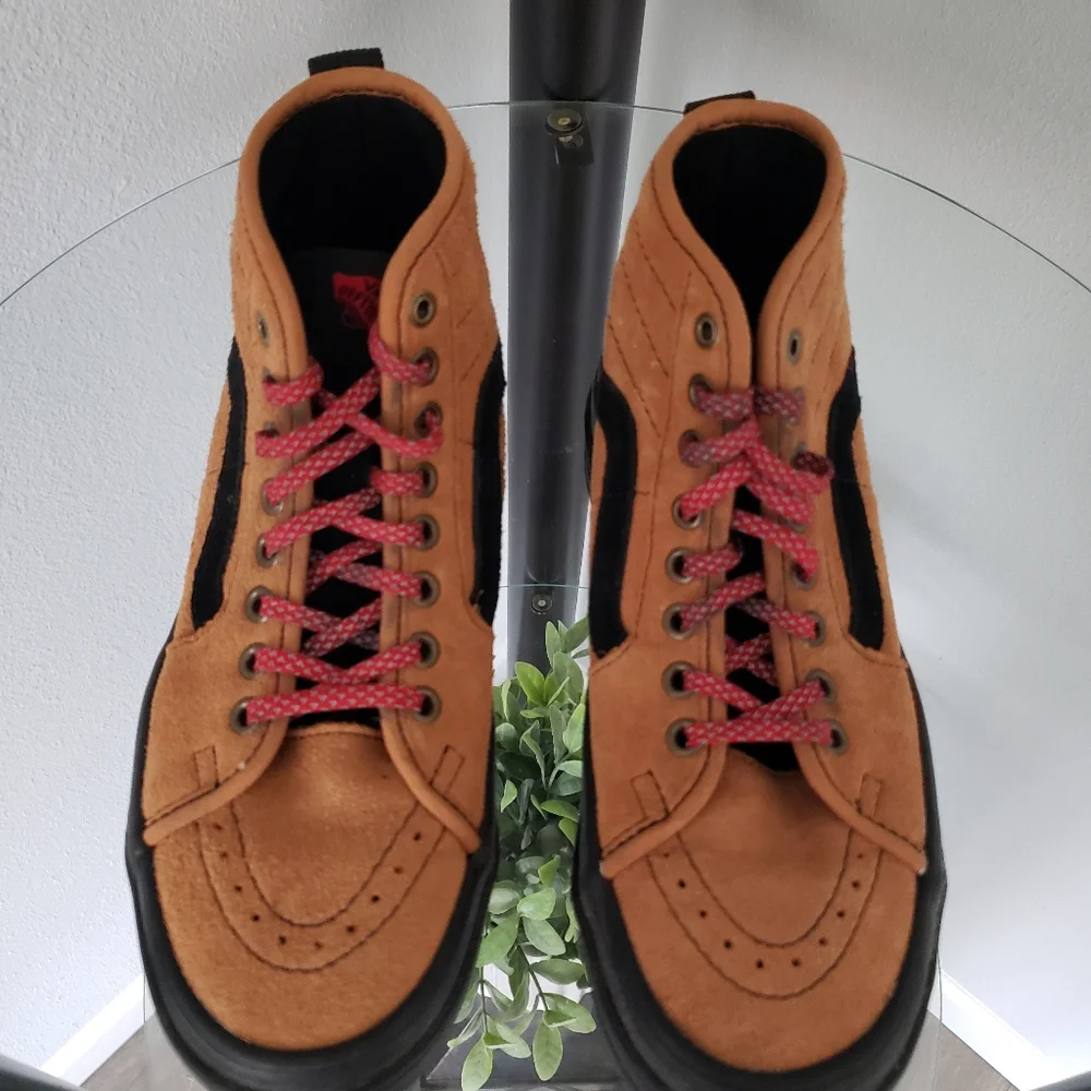 VANS Hiker Suede Sentry Sk8-Hi Shoes Women's Size 7 - Picture 3 of 7